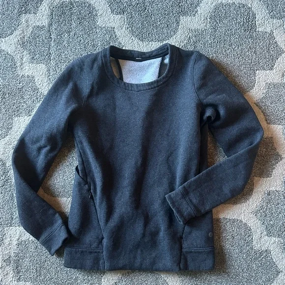 lululemon athletica &go Endeavor Heathered Black Sweatshirt - Picture 3 of 4